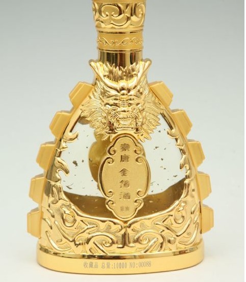 2012年金箔酒新價(jià)格秦唐金箔酒貴賓酒新價(jià)格